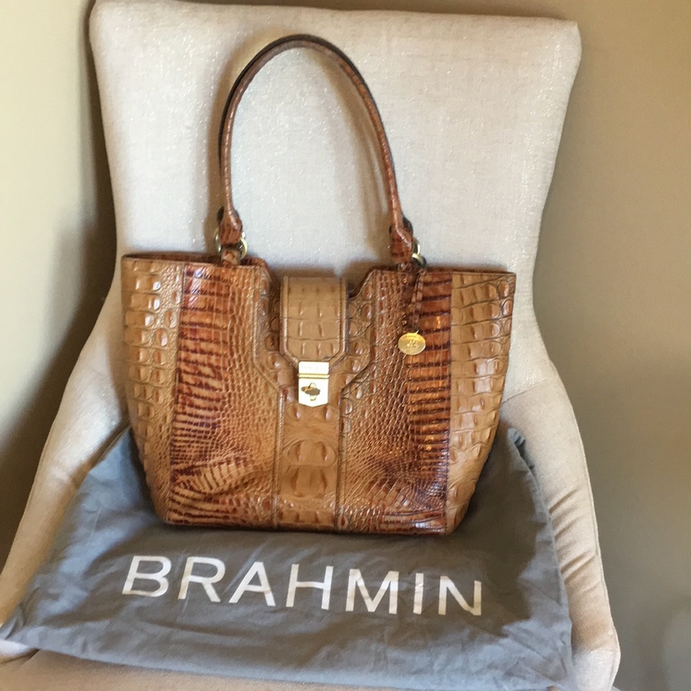 Ladies medium size Brahmin Bag